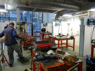 Plomberie/couverture: 10 000 postes à pourvoir en Île-de-France